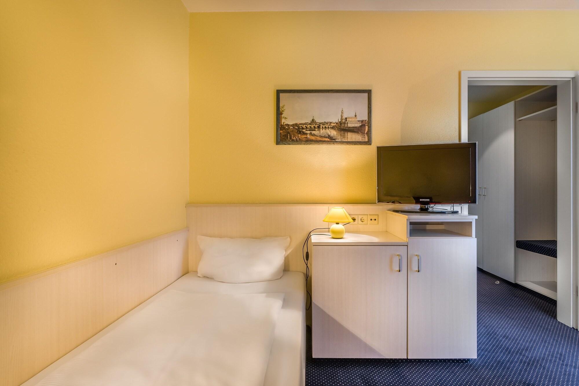 Scope Hotel Dresden Airport מראה חיצוני תמונה